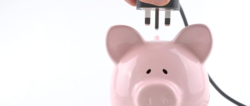 El plan del Gobierno para bajar el precio de la electricidad pasa por una subasta doble y esquivar la distorsión con el resto de Europa